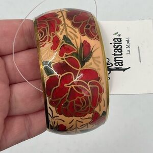 Fantasia nwt vintage style rose bangle